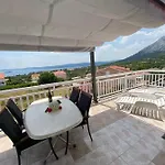 Mara Apartment