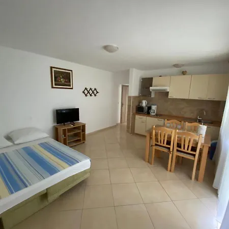 Apartament Mara