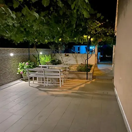 Mara أوروبيتش