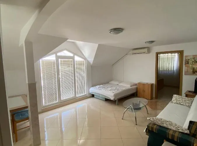 Apartman Mara Orebić